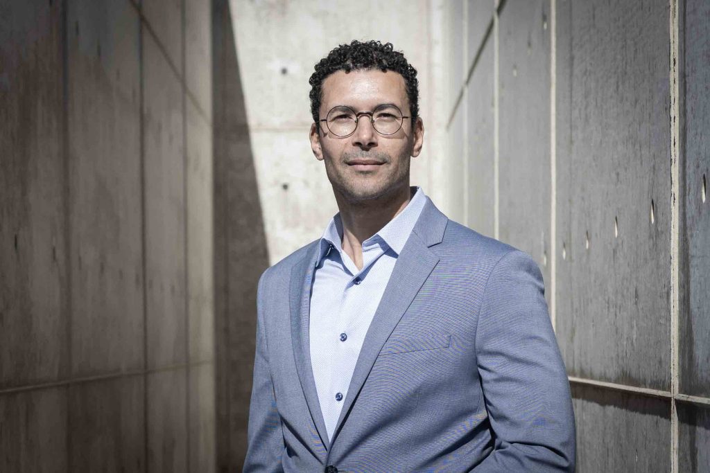 Maati 1 -Horizon suit Portrait